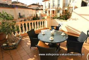 Estepona, Belgravia Club BC21